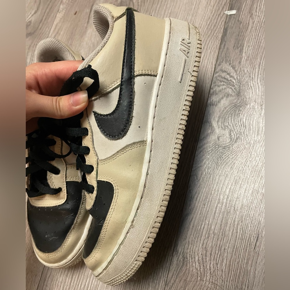 Nike Air Force 1 tan & black